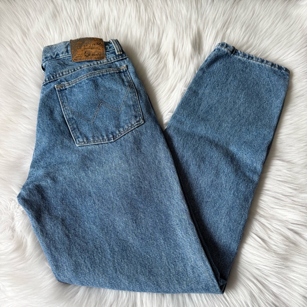 Wrangler Blue Relaxed Fit Men’s Jeans